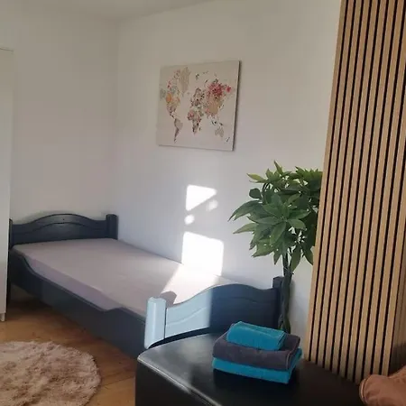 Ferienwohnung Wohnen In Niederweimar Zwischen Marburg Und Giessen Exterior foto
