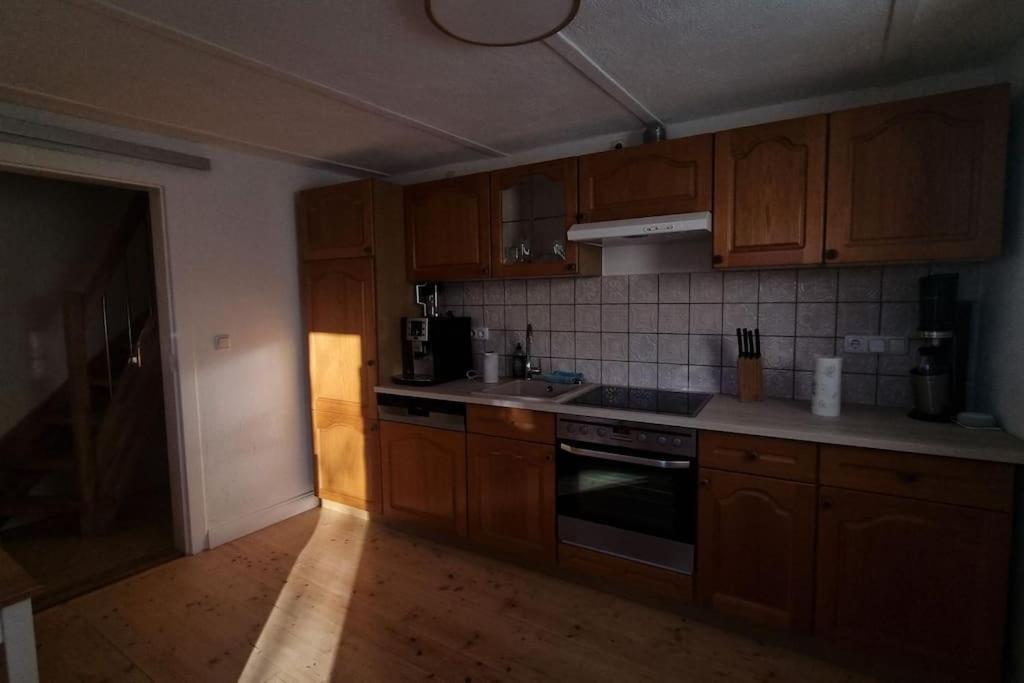 Wohnen In Niederweimar Zwischen Marburg Und Giessen Apartment Weimar (Lahn)